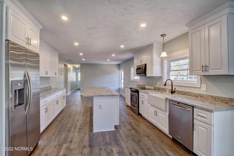 36 N Burning Tree Dr, Hampstead, NC 28443 photo 9