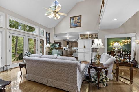 114 Connecticut Dr, Chocowinity, NC 27817 photo 13