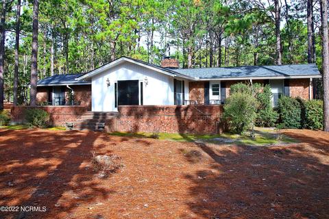 40 Bel Air Dr, Pinehurst, NC 28374 photo 1
