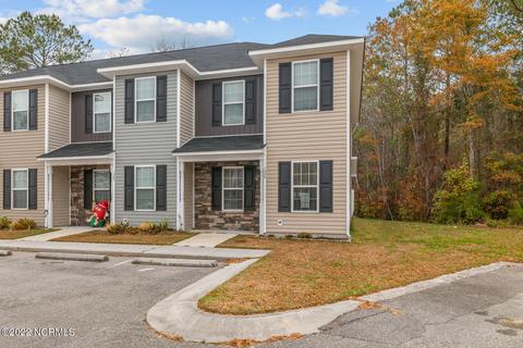 126 Heather Glen Cir, Havelock, NC 28532 photo 2
