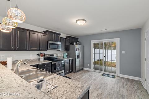 126 Heather Glen Cir, Havelock, NC 28532 photo 9