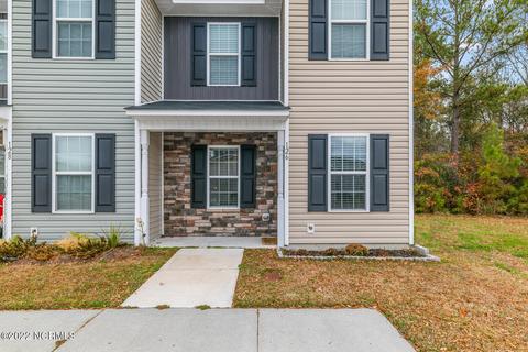 126 Heather Glen Cir, Havelock, NC 28532 photo 4