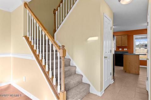 212 Target Ln, Hubert, NC 28539 photo 6