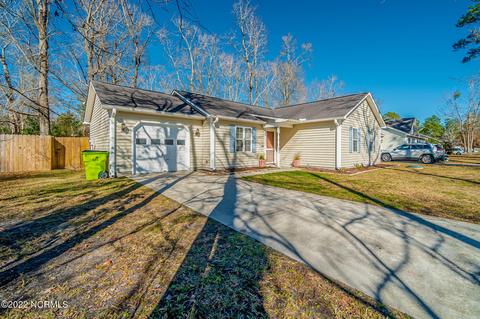 420 E Thurman Rd, New Bern, NC 28560 photo 2