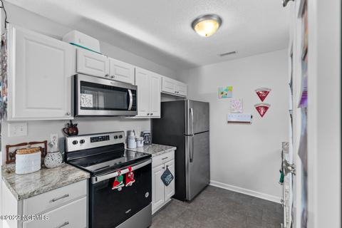 304 Crown Point Rd, Hubert, NC 28539 photo 13