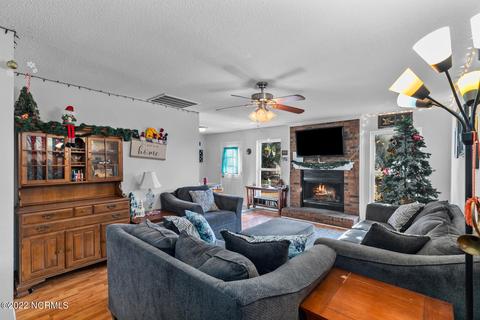 304 Crown Point Rd, Hubert, NC 28539 photo 8