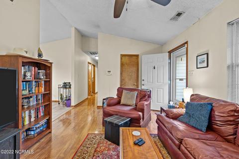 102 Henson Rd, Hubert, NC 28539 photo 5