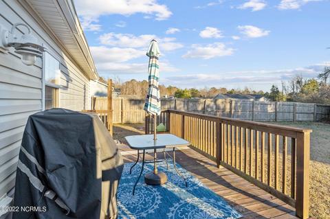 102 Henson Rd, Hubert, NC 28539 photo 31