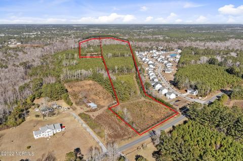 3 Mill Creek Road, Surf City, NC 28445