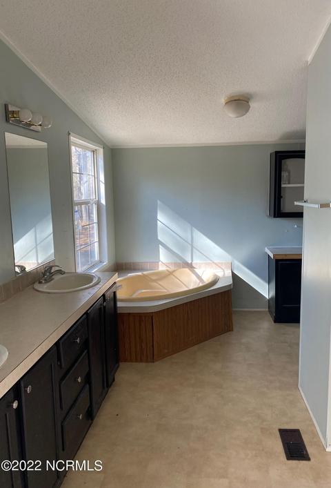 795 Jesse Moore Rd, Ivanhoe, NC 28447 photo 8