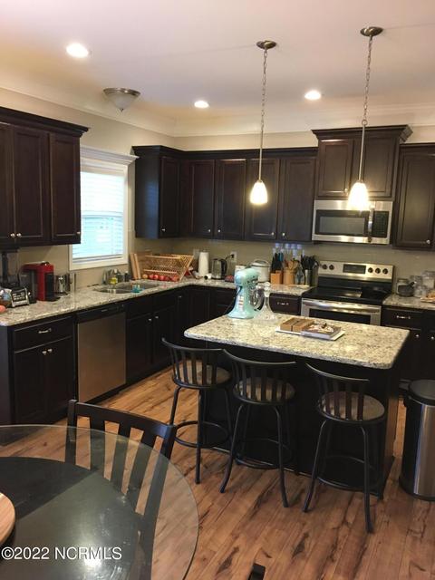 721 Thrush Dr, Vass, NC 28394 photo 4