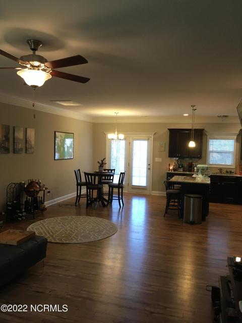 721 Thrush Dr, Vass, NC 28394 photo 2