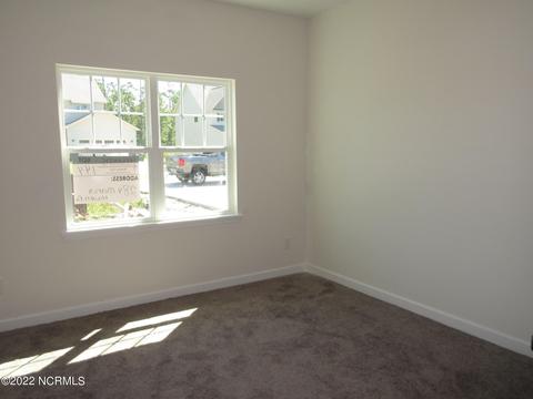 346 White Dove Dr, Hubert, NC 28539 photo 12