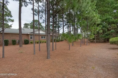 745 Pinehurst Trace Dr, Pinehurst, NC 28374 photo 4