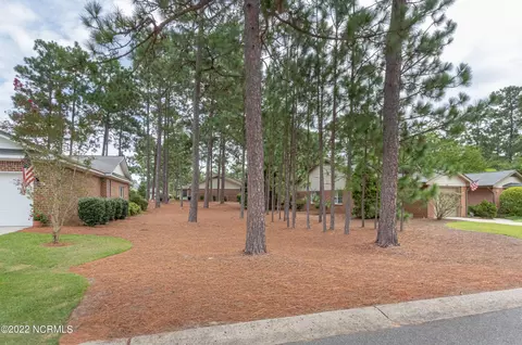 745 Pinehurst Trace Dr, Pinehurst, NC 28374 photo 8