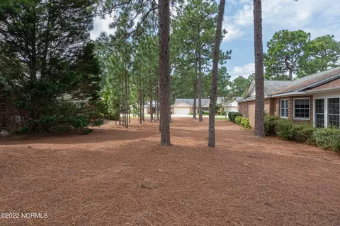 745 Pinehurst Trace Dr, Pinehurst, NC 28374 photo 3