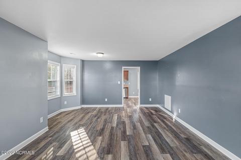 418 Sundown Ct, Hubert, NC 28539 photo 11