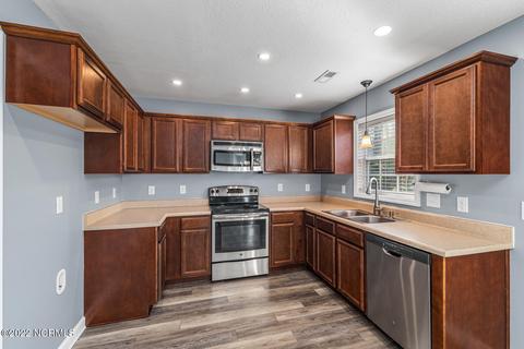 418 Sundown Ct, Hubert, NC 28539 photo 17