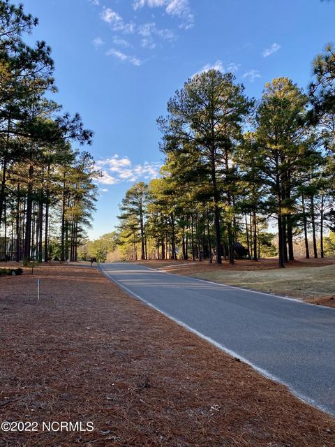 80 Kilbride Dr, Pinehurst, NC 28374 photo 2
