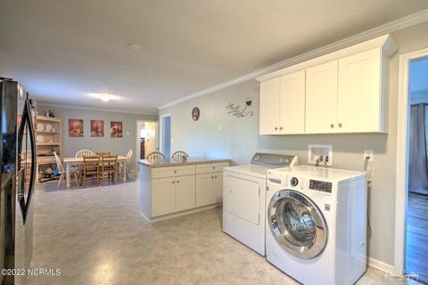 207 Shaw Rd, Hamlet, NC 28345 photo 8