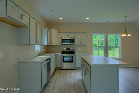 414 Sundown Ct, Hubert, NC 28539 photo 5