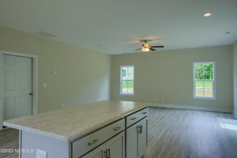 414 Sundown Ct, Hubert, NC 28539 photo 11