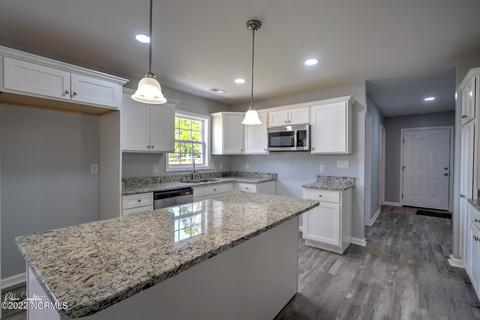 712 Mcdonald Ave, Hamlet, NC 28345 photo 12