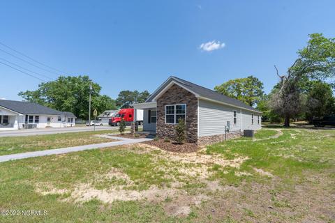712 Mcdonald Ave, Hamlet, NC 28345 photo 2