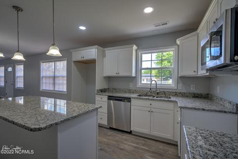 712 Mcdonald Ave, Hamlet, NC 28345 photo 13