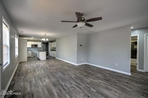 712 Mcdonald Ave, Hamlet, NC 28345 photo 10