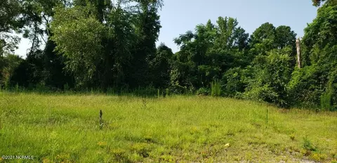 207 E New Bern Rd, Kinston, NC 28504 photo 2