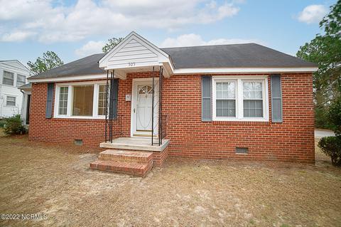 505 Clay St, Hamlet, NC 28345 photo 2