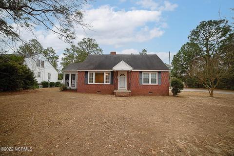 505 Clay St, Hamlet, NC 28345 photo 1
