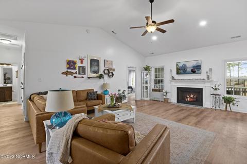 256 E Ivybridge Dr, Hubert, NC 28539 photo 5