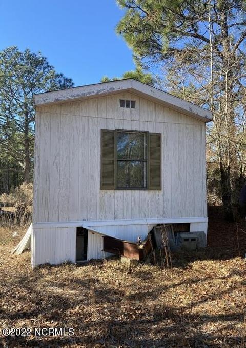 129 Little Buggy Dr, Hamlet, NC 28345 photo 4
