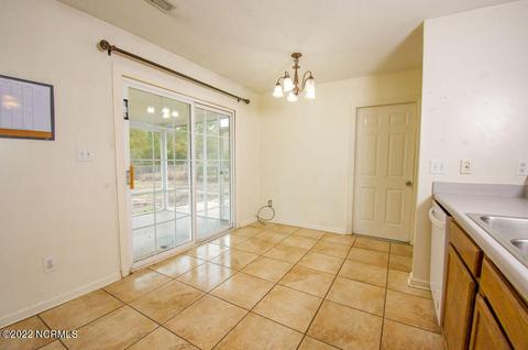 195 Parnell Rd, Hubert, NC 28539 photo 9