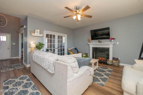 123 Shell Rock Cir, Hubert, NC 28539 photo 13