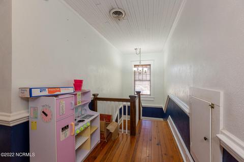 317 E Johnson St, Clinton, NC 28328 photo 17