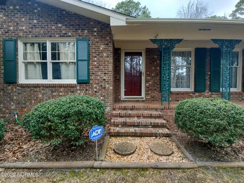 357 Riggs Rd, Hubert, NC 28539 photo 3