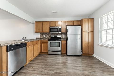 307 Burley Dr UNIT 9, Hubert, NC 28539 photo 13