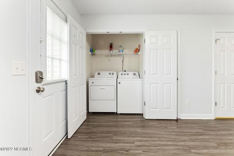307 Burley Dr UNIT 9, Hubert, NC 28539 photo 12