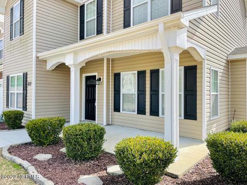 217 Wedgefield Cir, Maple Hill, NC 28454 photo 3