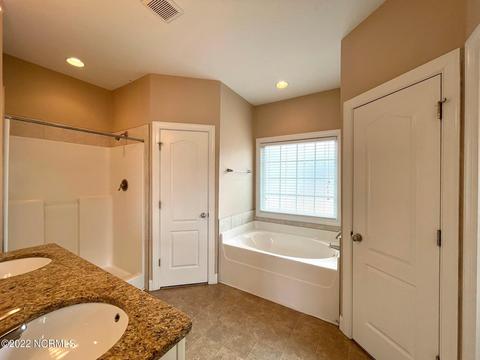 217 Wedgefield Cir, Maple Hill, NC 28454 photo 21