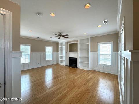 217 Wedgefield Cir, Maple Hill, NC 28454 photo 4
