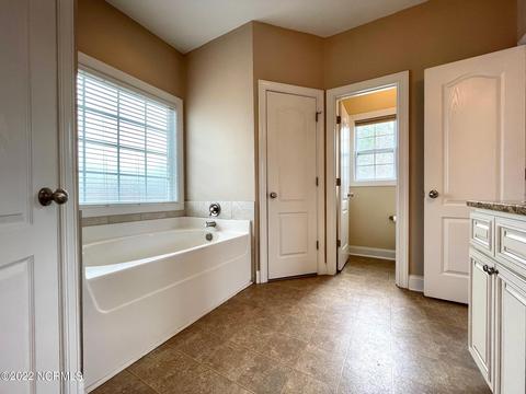 217 Wedgefield Cir, Maple Hill, NC 28454 photo 23