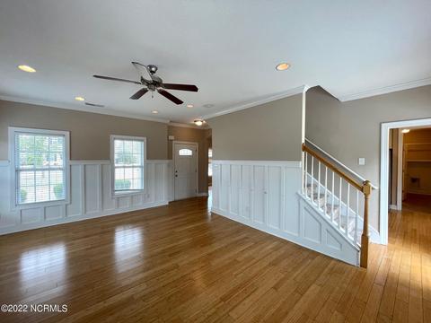 217 Wedgefield Cir, Maple Hill, NC 28454 photo 8
