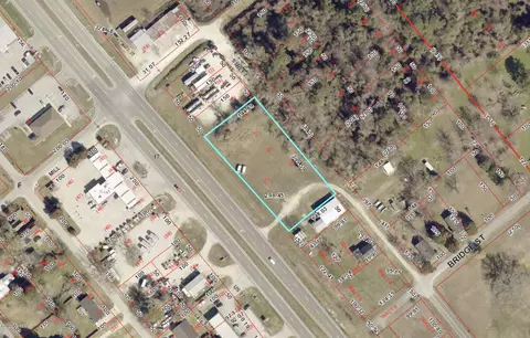 521 E St, Bridgeton, NC 28519