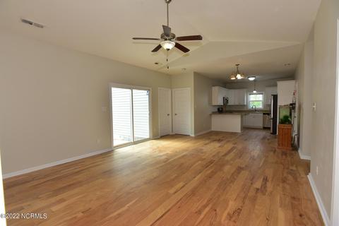 308 S Windy Ridge Rd, Hubert, NC 28539 photo 7