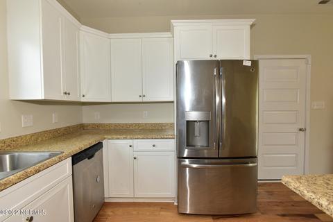 308 S Windy Ridge Rd, Hubert, NC 28539 photo 13