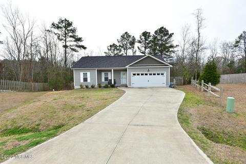 308 S Windy Ridge Rd, Hubert, NC 28539 photo 1